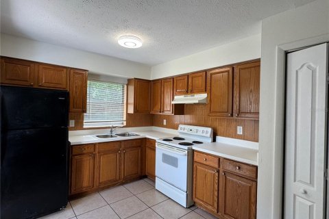 Apartamento en alquiler en Tampa, Florida, 2 dormitorios, 65.22 m2 № 1810110 - foto 6