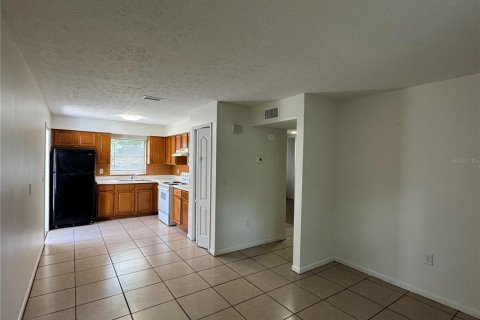 Apartamento en alquiler en Tampa, Florida, 2 dormitorios, 65.22 m2 № 1810110 - foto 4