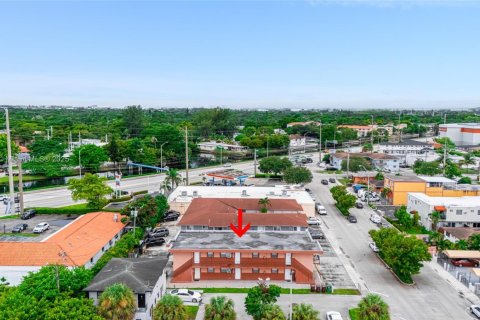 Appartement à louer à Hialeah, Floride: 2 chambres, 83.61 m2 № 1946887 - photo 5