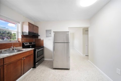 Appartement à louer à Hialeah, Floride: 2 chambres, 83.61 m2 № 1946887 - photo 29