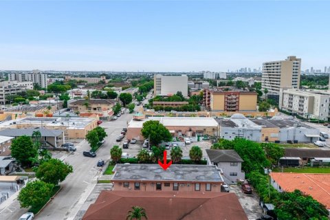 Appartement à louer à Hialeah, Floride: 2 chambres, 83.61 m2 № 1946887 - photo 3