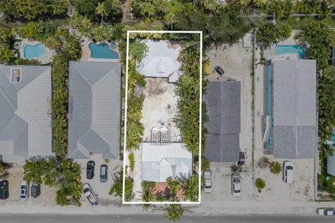 Casa en venta en Anna Maria, Florida, 2 dormitorios, 86.96 m2 № 1822602 - foto 25