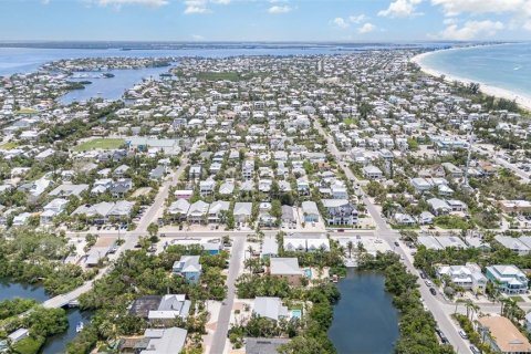 Casa en venta en Anna Maria, Florida, 2 dormitorios, 86.96 m2 № 1822602 - foto 21