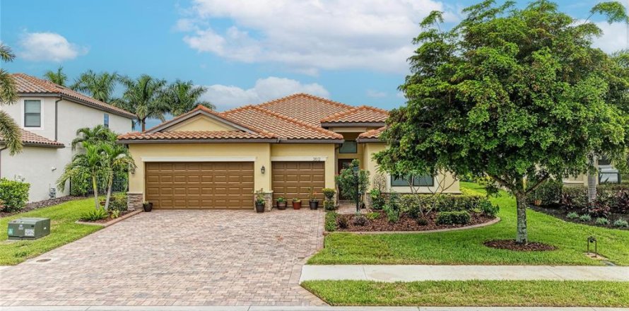 Casa en Lakewood Ranch, Florida 4 dormitorios, 207.26 m2 № 2209422