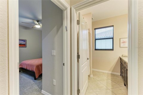 Casa en venta en Lakewood Ranch, Florida, 4 dormitorios, 207.26 m2 № 2209422 - foto 19