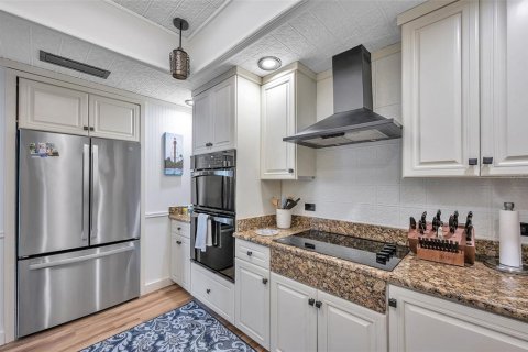 Condominio en alquiler en Saint Petersburg, Florida, 1 dormitorio, 122.63 m2 № 1887114 - foto 15