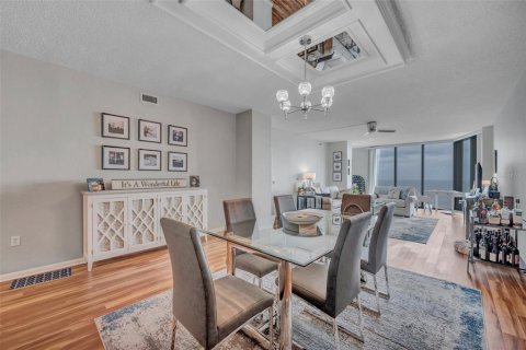 Condominio en alquiler en Saint Petersburg, Florida, 1 dormitorio, 122.63 m2 № 1887114 - foto 11
