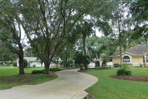 Casa en venta en Ocala, Florida, 3 dormitorios, 197.97 m2 № 1915516 - foto 9