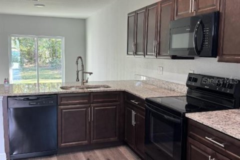 Apartamento en alquiler en Kissimmee, Florida, 3 dormitorios, 105.91 m2 № 1819628 - foto 4