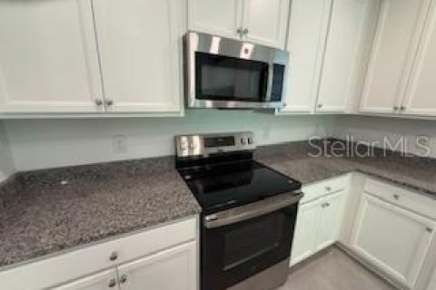 Casa en alquiler en Palm Coast, Florida, 3 dormitorios, 126.63 m2 № 1886039 - foto 17