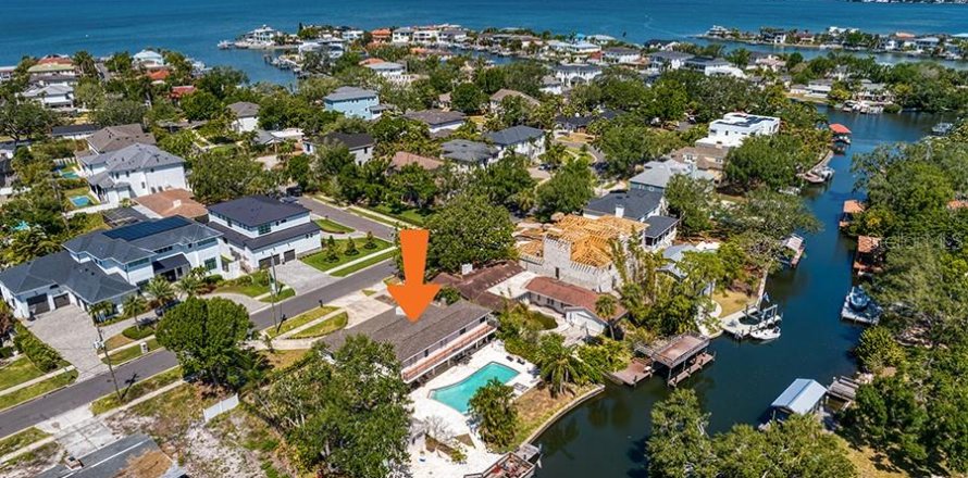 Land in Tampa, Florida № 1659963