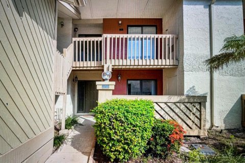 Condominio en alquiler en Wellington, Florida, 3 dormitorios, 120.77 m2 № 763107 - foto 1