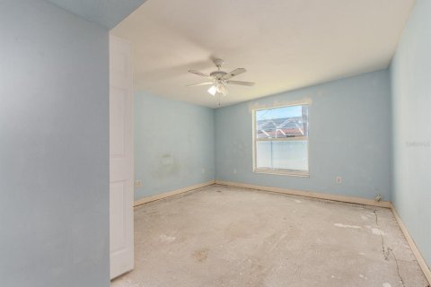 House in Largo, Florida 4 bedrooms, 209.03 sq.m. № 2390977 - photo 21