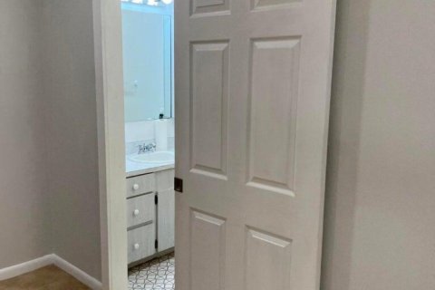 Apartment in Stuart, Florida 2 bedrooms, 95.88 sq.m. № 2399952 - photo 7