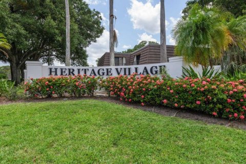 Townhouse in West Palm Beach, Florida 2 bedrooms, 114.83 sq.m. № 2191655 - photo 21