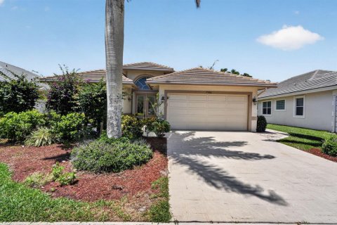 Casa en Hobe Sound, Florida 4 dormitorios, 193.7 m2 № 2087466