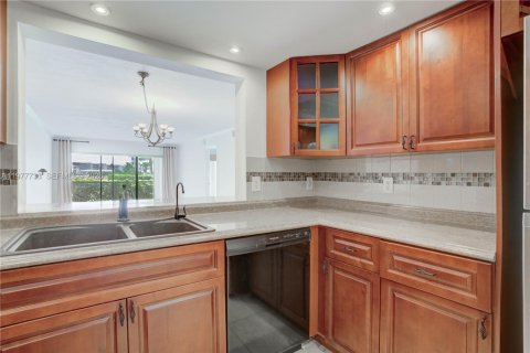 Condominio en venta en North Palm Beach, Florida, 2 dormitorios, 127.18 m2 № 2042599 - foto 3