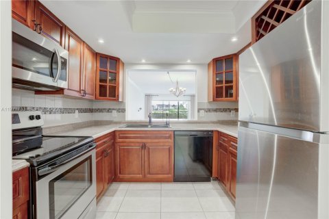 Condominio en venta en North Palm Beach, Florida, 2 dormitorios, 127.18 m2 № 2042599 - foto 4
