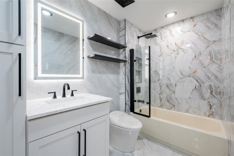 Casa en venta en Apollo Beach, Florida, 3 dormitorios, 123.37 m2 № 2219521 - foto 20