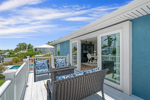 Villa ou maison à vendre à Palmetto, Floride: 3 chambres, 206.24 m2 № 2199398 - photo 15