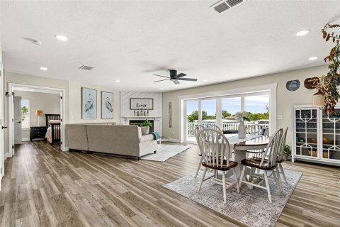 Villa ou maison à vendre à Palmetto, Floride: 3 chambres, 206.24 m2 № 2199398 - photo 5