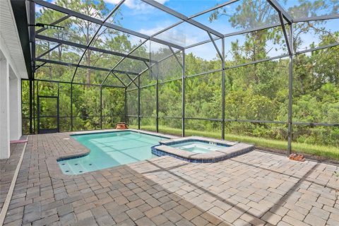 Casa en venta en Kissimmee, Florida, 6 dormitorios, 349.31 m2 № 1916046 - foto 26