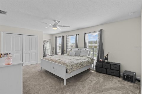Casa en venta en Kissimmee, Florida, 6 dormitorios, 349.31 m2 № 1916046 - foto 30