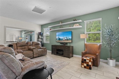 Casa en venta en Kissimmee, Florida, 6 dormitorios, 349.31 m2 № 1916046 - foto 9
