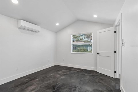 Casa en venta en Saint Petersburg, Florida, 4 dormitorios, 183.76 m2 № 2220792 - foto 21