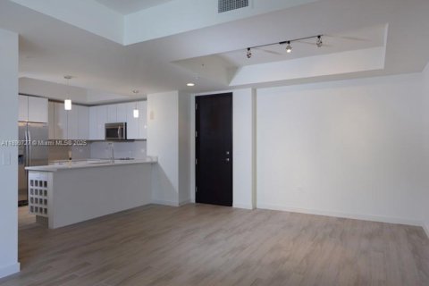 Снять в аренду кондоминиум в Майами, Флорида 2 спальни, 128.58м2, № 1950784 - фото 5