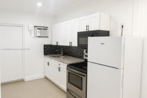 Appartement à louer à West Park, Floride: 1 chambre, 46.45 m2 № 1890358 - photo 3