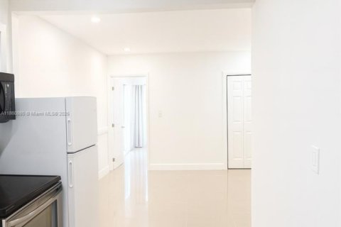 Appartement à louer à West Park, Floride: 1 chambre, 46.45 m2 № 1890358 - photo 7