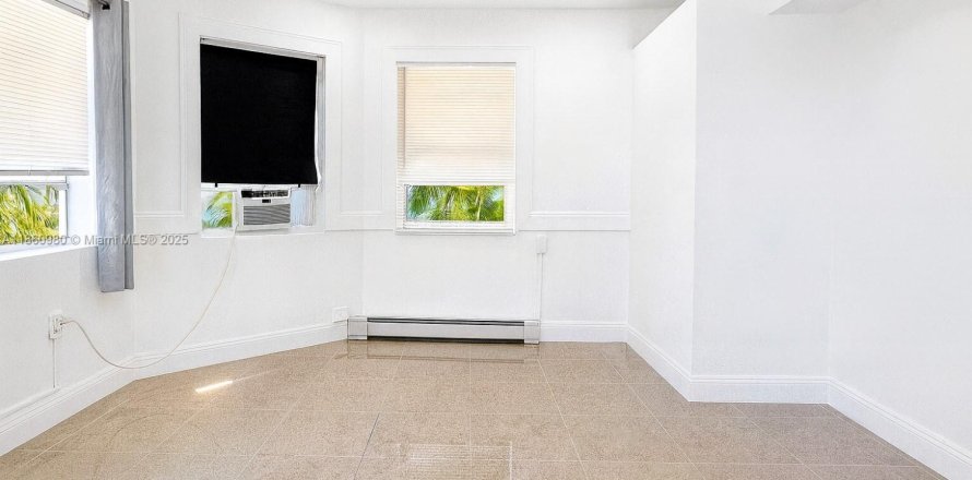 Appartement à West Park, Floride 1 chambre, 46.45 m2 № 1890358