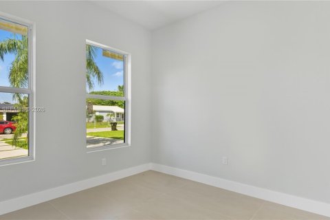 Immobilier commercial à vendre à Fort Lauderdale, Floride: 294.13 m2 № 2001200 - photo 13
