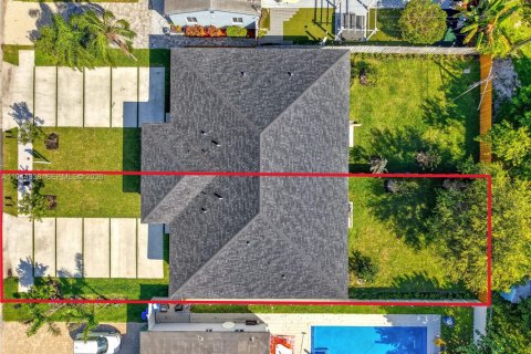 Immobilier commercial à vendre à Fort Lauderdale, Floride: 294.13 m2 № 2001200 - photo 4