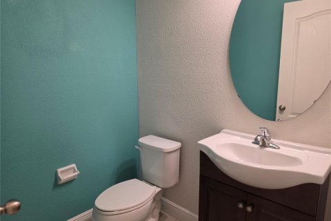 Townhouse in Oviedo, Florida 3 bedrooms, 173.91 sq.m. № 2138686 - photo 6