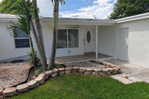 Villa ou maison à Oakland Park, Floride 3 chambres, 109.44 m2 № 2365741