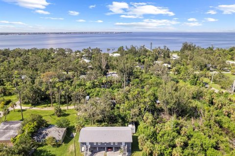 Apartment in Port Charlotte, Florida 2 bedrooms, 88.44 sq.m. № 2197256 - photo 2