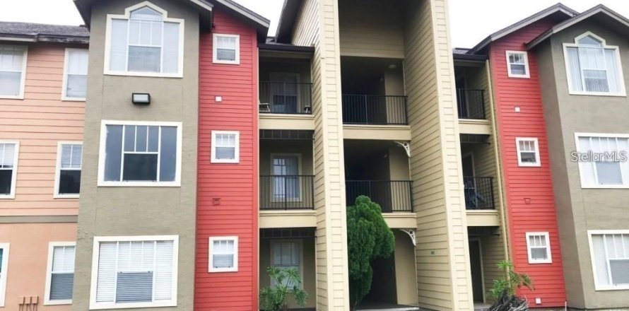 Condominio en Kissimmee, Florida, 2 dormitorios № 1910441