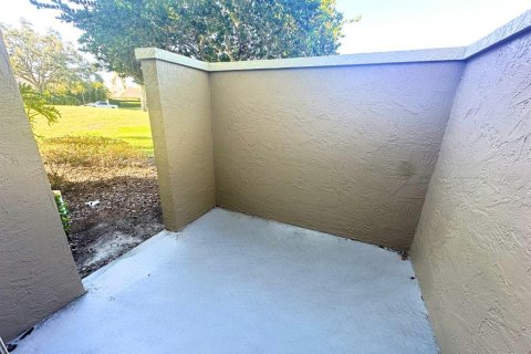 Condo in Winter Haven, Florida, 2 bedrooms  № 2267037 - photo 17