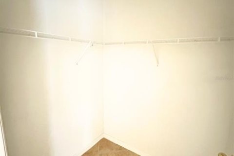 Condo in Winter Haven, Florida, 2 bedrooms  № 2267037 - photo 16