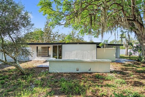 House in Hudson, Florida 3 bedrooms, 132.57 sq.m. № 2166838 - photo 29