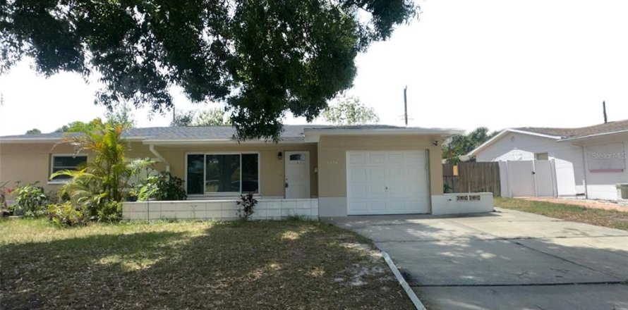 Casa en Saint Petersburg, Florida 3 dormitorios, 124.77 m2 № 1789958