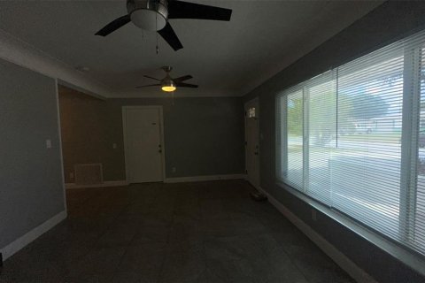 Casa en venta en Saint Petersburg, Florida, 3 dormitorios, 124.77 m2 № 1789958 - foto 7