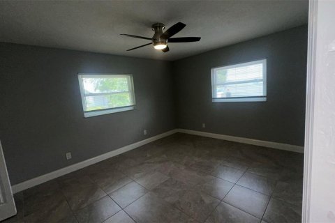 Casa en venta en Saint Petersburg, Florida, 3 dormitorios, 124.77 m2 № 1789958 - foto 6