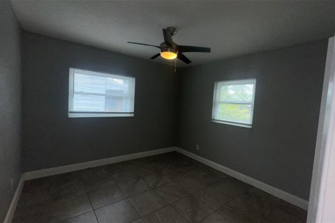 Casa en venta en Saint Petersburg, Florida, 3 dormitorios, 124.77 m2 № 1789958 - foto 10
