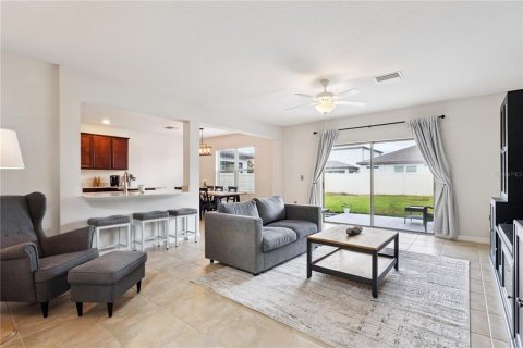 Casa en venta en Wesley Chapel, Florida, 3 dormitorios, 172.15 m2 № 1834748 - foto 6