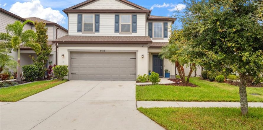 Casa en Wesley Chapel, Florida 3 dormitorios, 172.15 m2 № 1834748