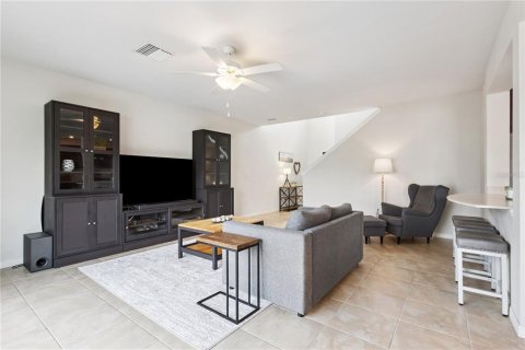 Casa en venta en Wesley Chapel, Florida, 3 dormitorios, 172.15 m2 № 1834748 - foto 8