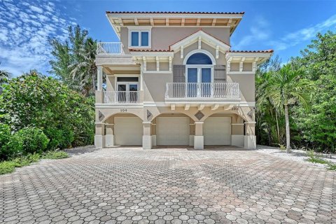 Copropriété à vendre à Holmes Beach, Floride: 4 chambres, 298.68 m2 № 2318971 - photo 3